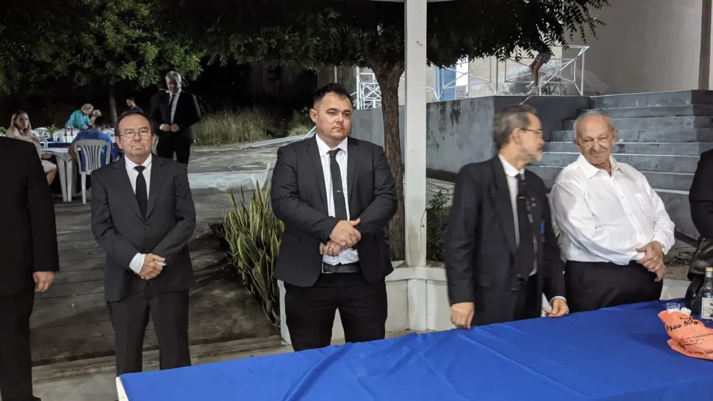 Registro fotográfico: SESSÃO MAGNA DE INICIAÇÃO NA ARLS MAONEL REGINALDO DA ROCHA, Nº 2.439, ORIENTE DE PAU DOS FERROS/RN