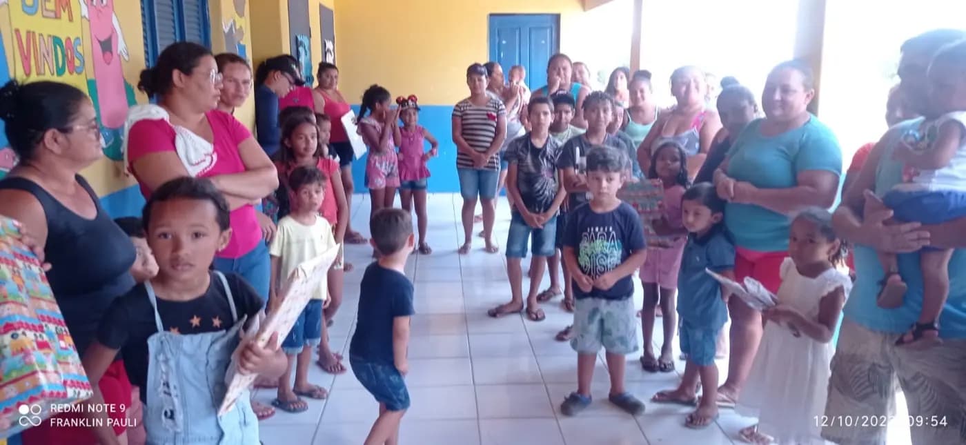 Registro fotográfico: AÇÃO FILANTRÓPICA REALIZADA PELA ARLS LUIZ GONZAGA DO NASCIMENTO, Nº 4.567, ORIENTE DE SANTA MARIA/RN, EM CONJUNTO COM A FRATERNIDADE FEMININA CRUZEIRO DO SUL – FLOR DO MANDACARU