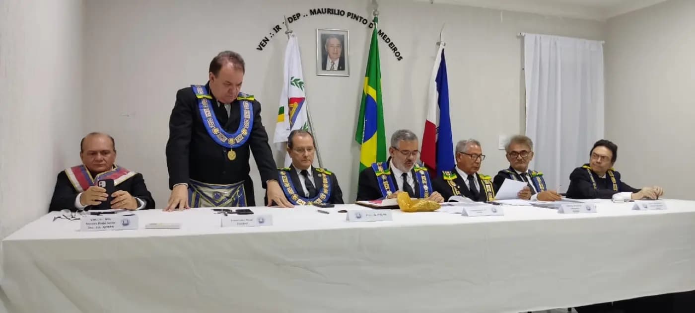 Registro fotográfico: CERIMÔNIA DE POSSE DOS MEMBROS DOS TRIBUNAIS MAÇÔNICOS E DO PROCURADOR-GERAL ESTADUAL MAÇÔNICO DO GOB/RN