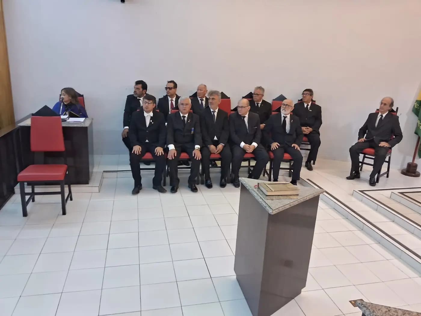 Registro fotográfico: PARTICIPAÇÃO DO GRÃO-MESTRE DO GOB/RN NA SESSÃO DE ADMISSÃO DE NOVOS MEMBROS DO NÚCLEO ALFA UNIÃO NATALENSE APJ GOB RN (AÇÃO PARAMAÇÔNICA JUVENIL) E ALUSIVA AO ANIVERSÁRIO DE 24 ANOS DE FUNDAÇÃO DO NÚCLEO
