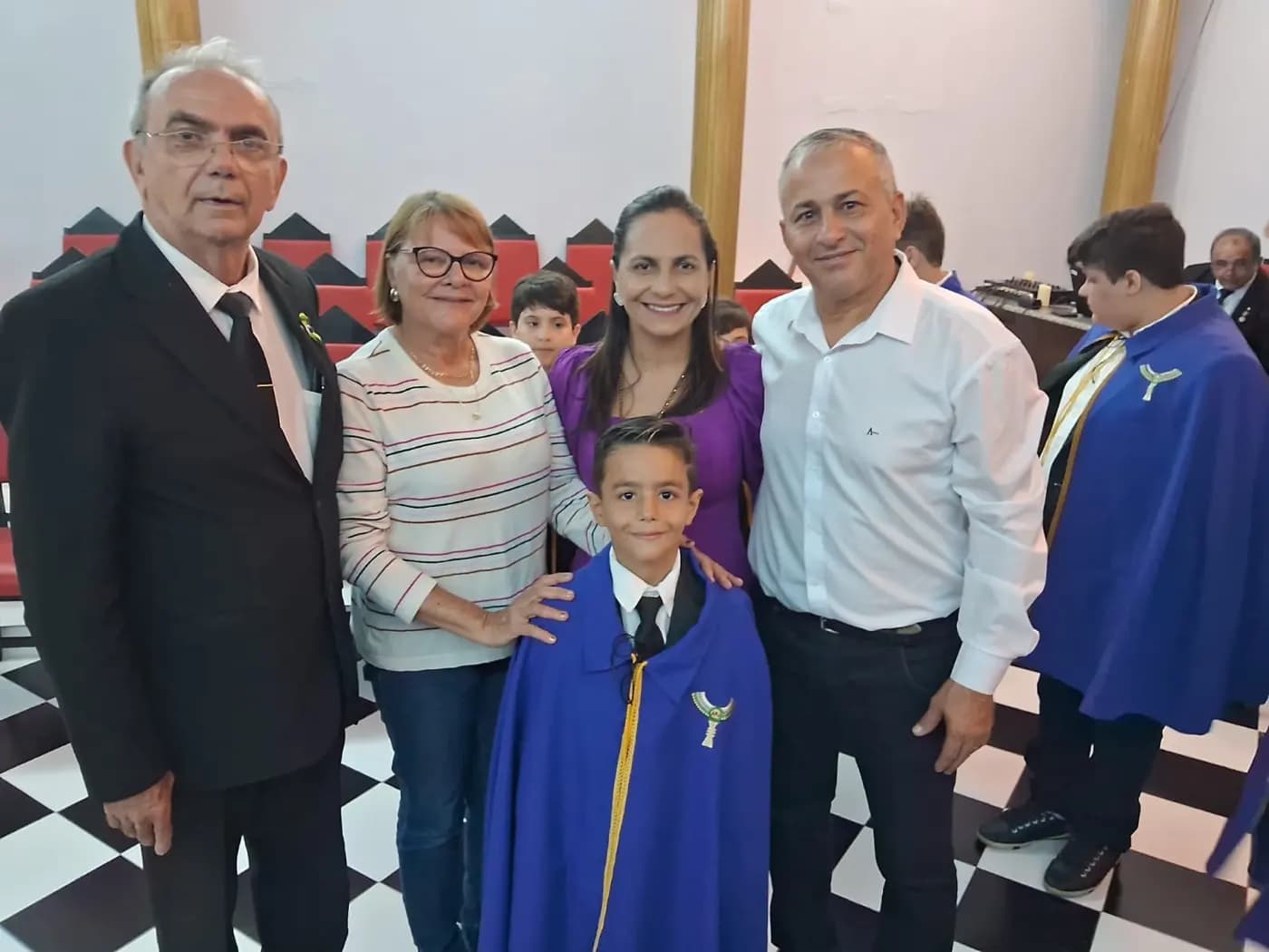 Registro fotográfico: PARTICIPAÇÃO DO GRÃO-MESTRE DO GOB/RN NA SESSÃO DE ADMISSÃO DE NOVOS MEMBROS DO NÚCLEO ALFA UNIÃO NATALENSE APJ GOB RN (AÇÃO PARAMAÇÔNICA JUVENIL) E ALUSIVA AO ANIVERSÁRIO DE 24 ANOS DE FUNDAÇÃO DO NÚCLEO