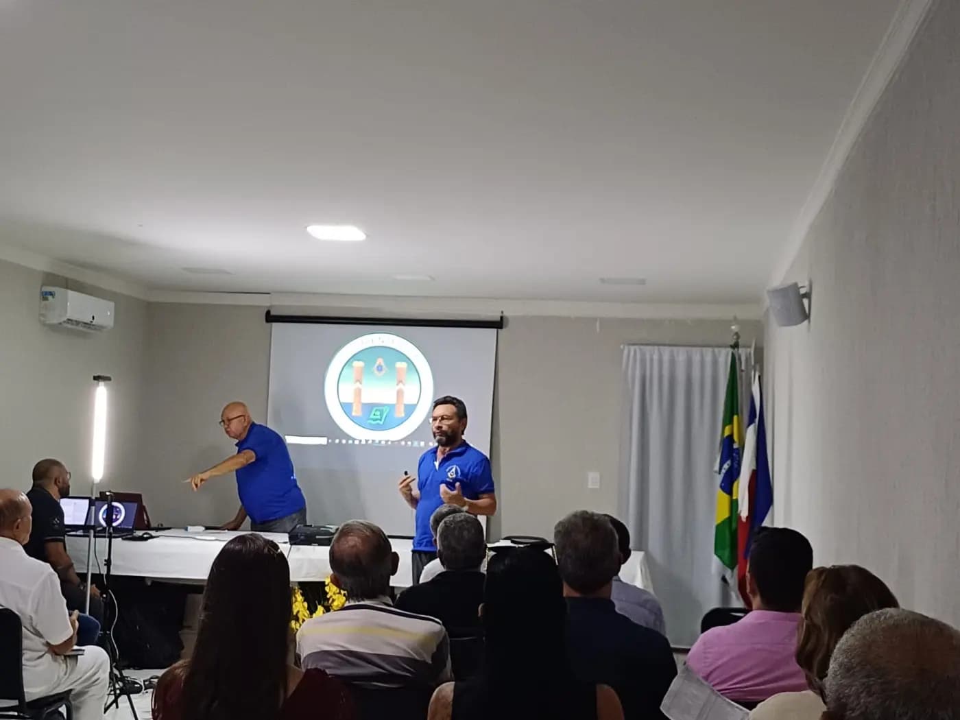 Registro fotográfico: 1ª PLENÁRIA – ESCOLA DE LIDERANÇAS MAÇÔNICAS