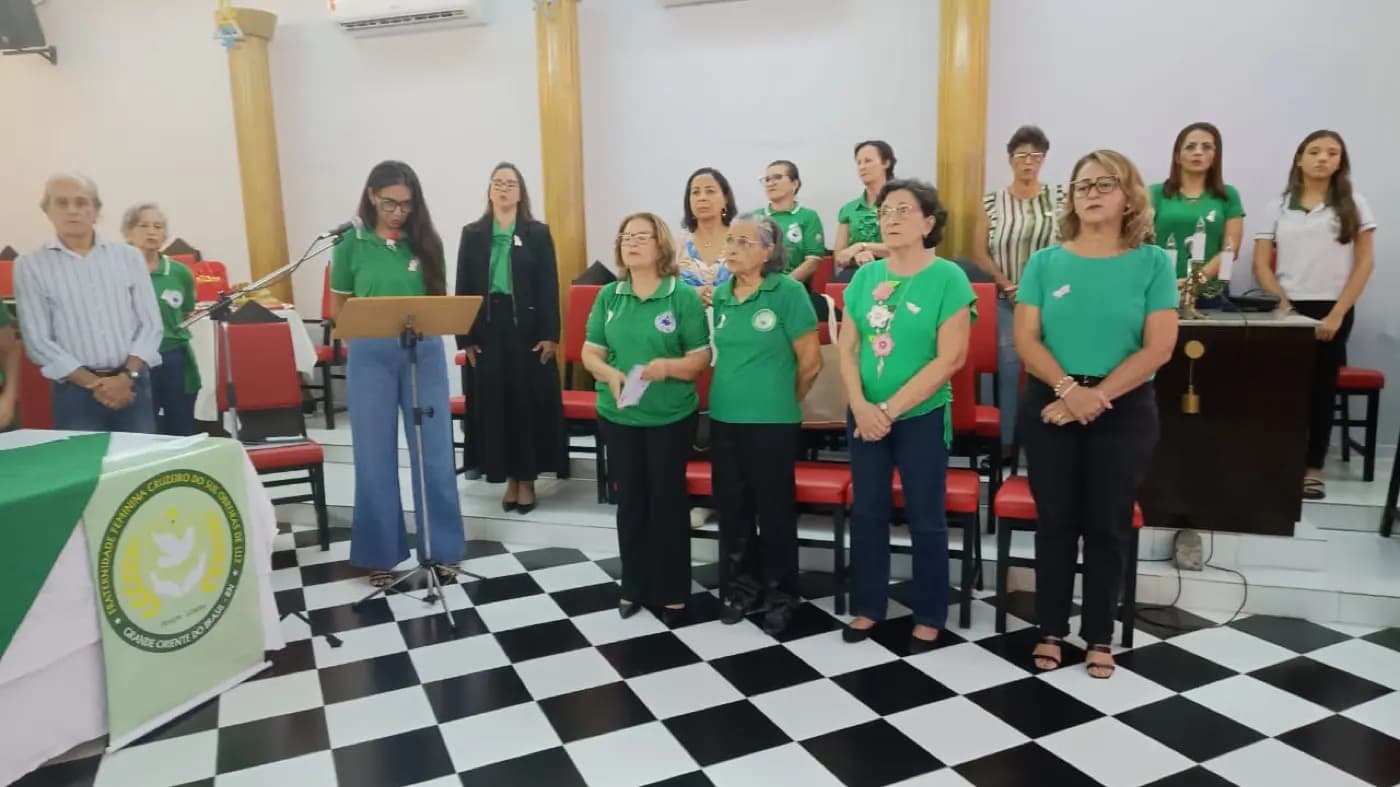 Registro fotográfico: PARTICIPAÇÃO DO GRÃO-MESTRE DO GOB/RN NO ATO COMEMORATIVO AO DIA INTERNACIONAL DA MULHER, OCORRIDO NA ARLS 21 DE MARÇO Nº 152, ORIENTE DE NATAL/RN.