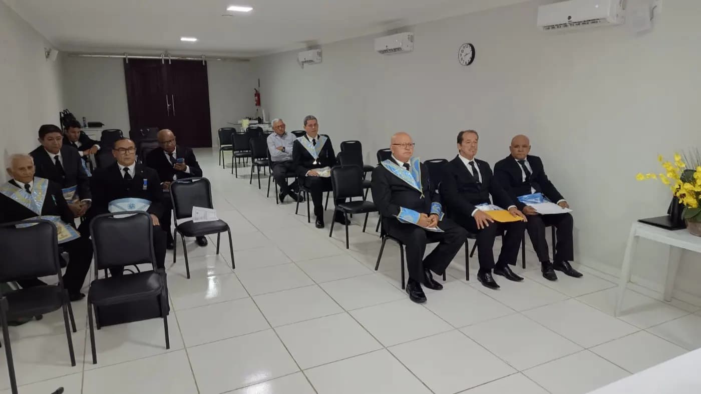 Registro fotográfico: PARTICIPAÇÃO DO GRÃO-MESTRE DO GOB-RN NO ATO DE DIPLOMAÇÃO DE ELEITOS REALIZADO PELO TRIBUNAL ELEITORAL ESTADUAL MAÇÔNICO DO GOB-RN.
