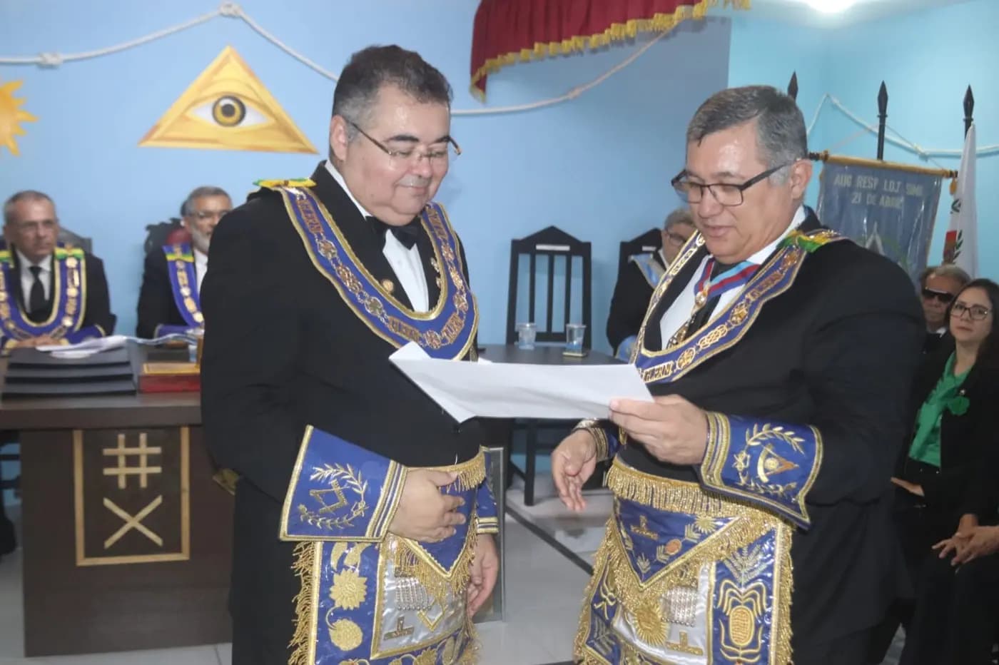 Registro fotográfico: SESSÃO MAGNA PÚBLICA EM CONJUNTO DAS TRÊS POTÊNCIAS MAÇÔNICAS REGULARES DO RIO GRANDE DO NORTE (GOB/RN, GLERN E GORN), ALUSIVA AO DIA DO MAÇOM/2024.