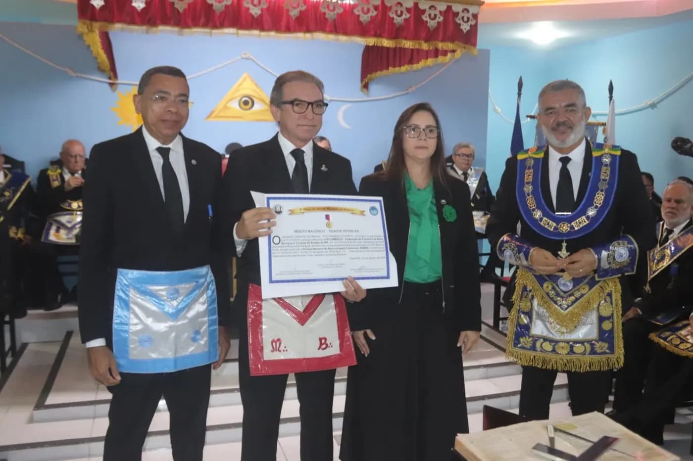 Registro fotográfico: SESSÃO MAGNA PÚBLICA EM CONJUNTO DAS TRÊS POTÊNCIAS MAÇÔNICAS REGULARES DO RIO GRANDE DO NORTE (GOB/RN, GLERN E GORN), ALUSIVA AO DIA DO MAÇOM/2024.