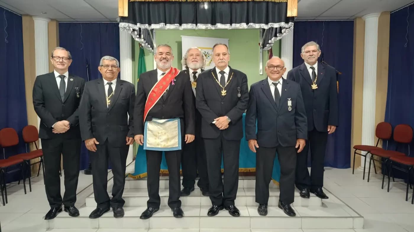 Registro fotográfico: SESSÃO DE INSTRUÇÃO DO GRAU 19 – SUPREMO CONSELHO DO BRASIL DO GRAU 33 PARA O RITO ESCOCÊS ANTIGO E ACEITO – DELEGACIA LITÚRGICA DO RIO GRANDE DO NORTE DO – ILUSTRE CONSELHO FILOSÓFICO DE KADOSCH 21.