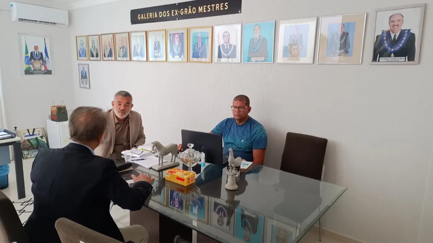 Registro fotográfico: REUNIÃO DE PLANEJAMENTO PARA A ATUAÇÃO DO TRIBUNAL ESTADUAL ELEITORAL MAÇÔNICO NO PLEITO ELEITORAL 2025.
