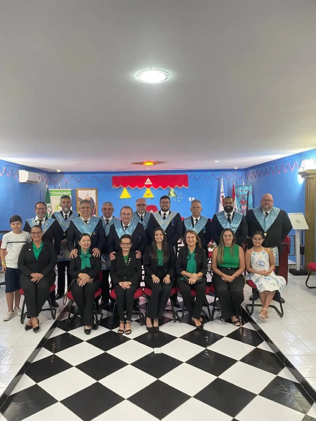 Registro fotográfico: SESSÃO MAGNA PÚBLICA REALIZADA PELA LOJA MAÇÔNICA UNIÃO E TRABALHO IV Nº 1.838, ORIENTE DE SANTA CRUZ/RN.