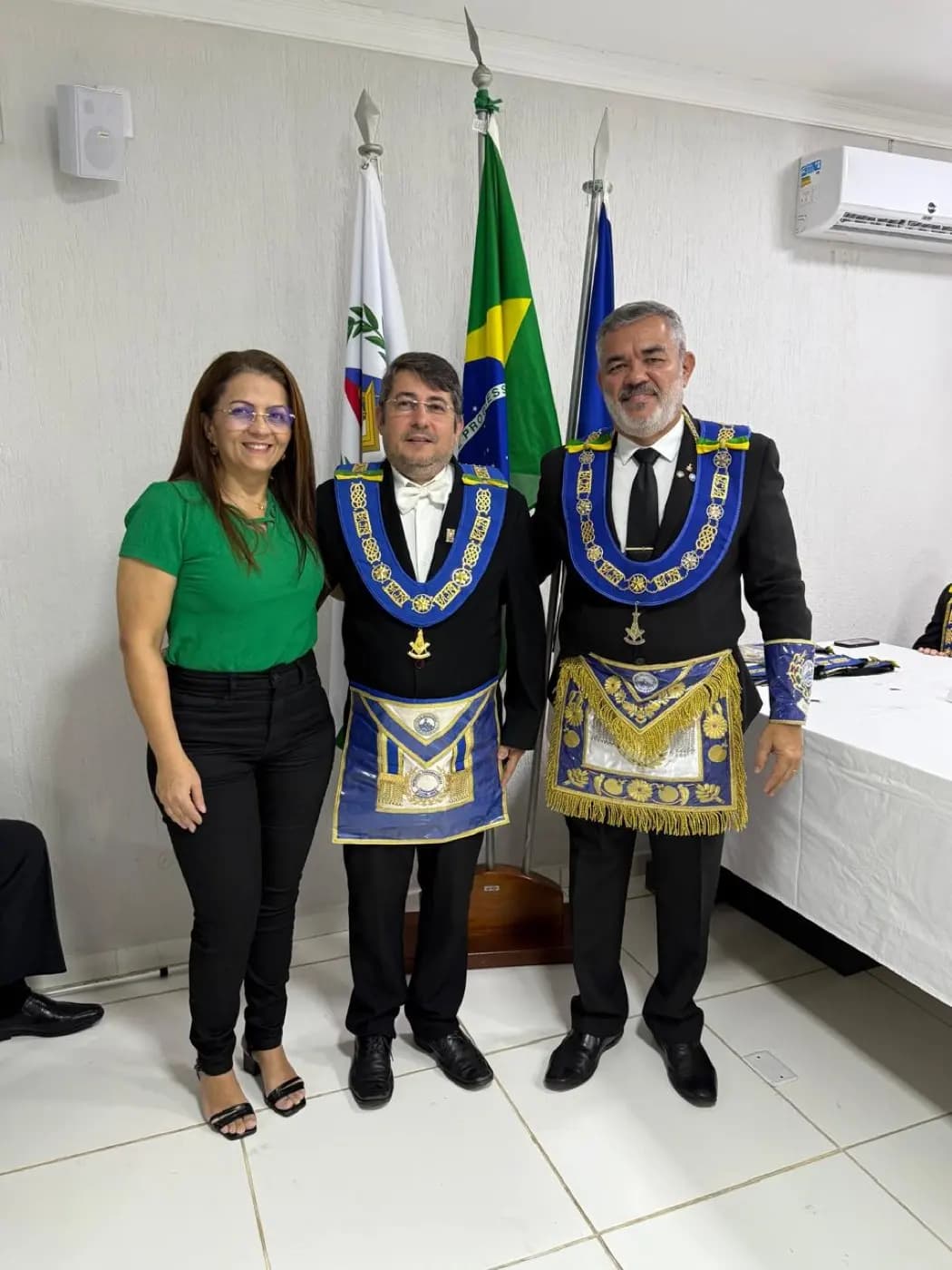 Registro fotográfico: ATO ADMINISTRATIVO DE POSSE DA DIRETORA EXECUTIVA DA APJ/GOB-RN, DE SECRETÁRIOS DO GOB-RN E DE JUÍZES DOS TRIBUNAIS MAÇÔNICOS DO GOB-RN.