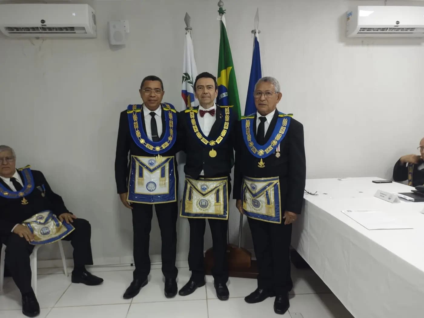 Registro fotográfico: ATO ADMINISTRATIVO DE POSSE DA DIRETORA EXECUTIVA DA APJ/GOB-RN, DE SECRETÁRIOS DO GOB-RN E DE JUÍZES DOS TRIBUNAIS MAÇÔNICOS DO GOB-RN.