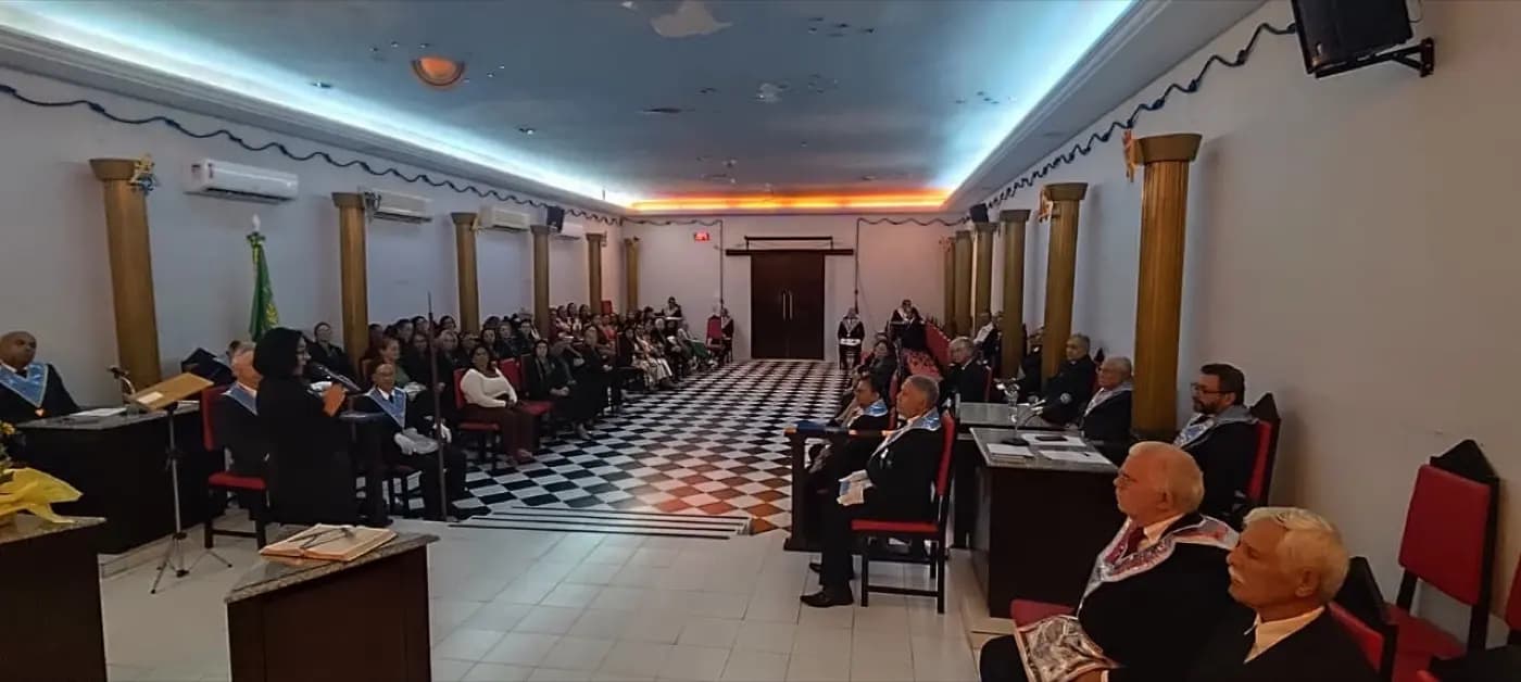 Registro fotográfico: SESSÃO MAGNA PÚBLICA CONJUNTA ALUSIVA AO “SETEMBRO AMARELHO”.
