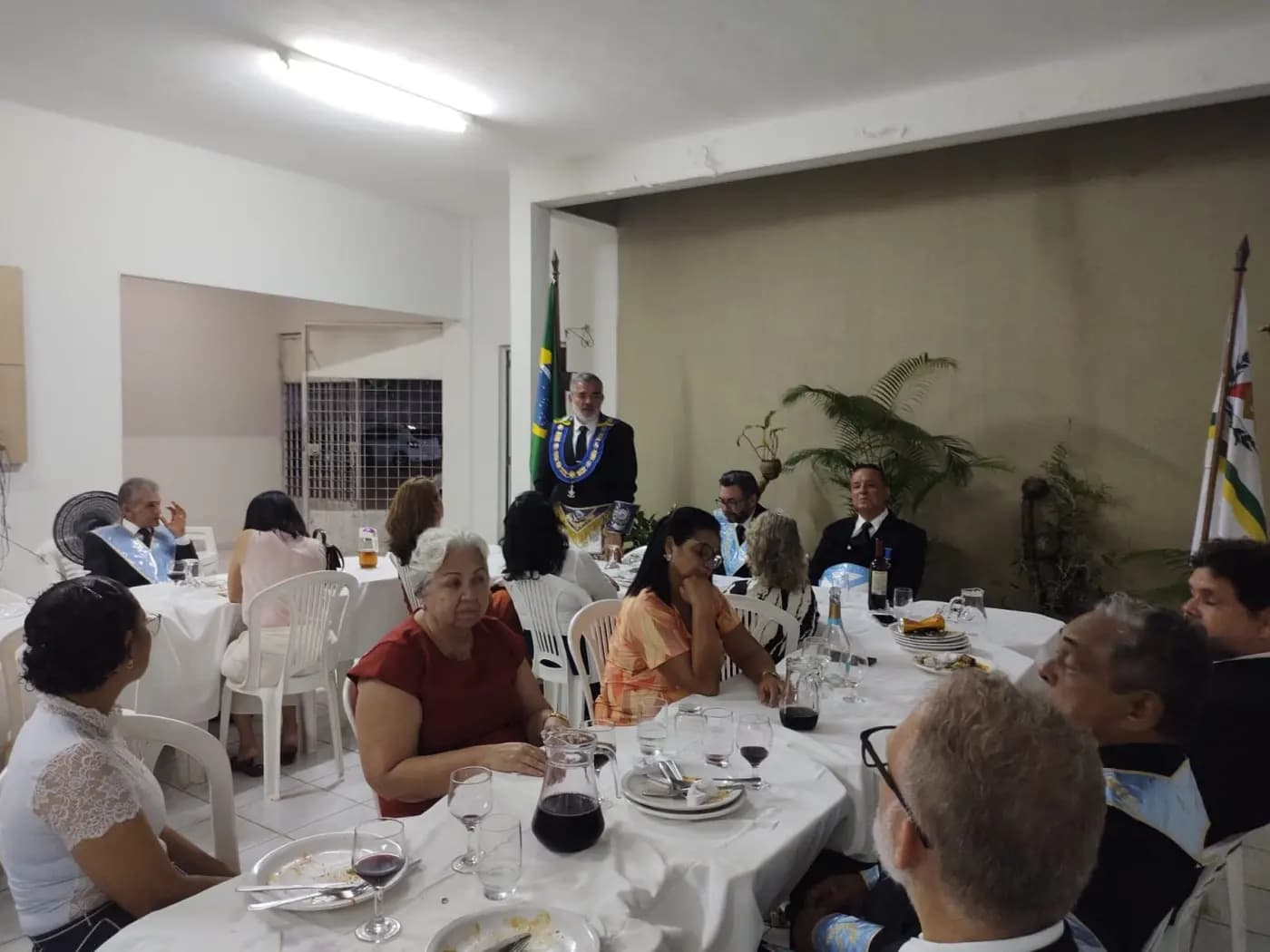 Registro fotográfico: CEIA PARAMAÇÔNICA DE CONFRATERNIZAÇÃO NATALINA 2025 REALIZADA PELA LOJA MAÇÔNICA UNIÃO NATALENSE Nº 2.414, ORIENTE DE PARNAMIRIM/RN.