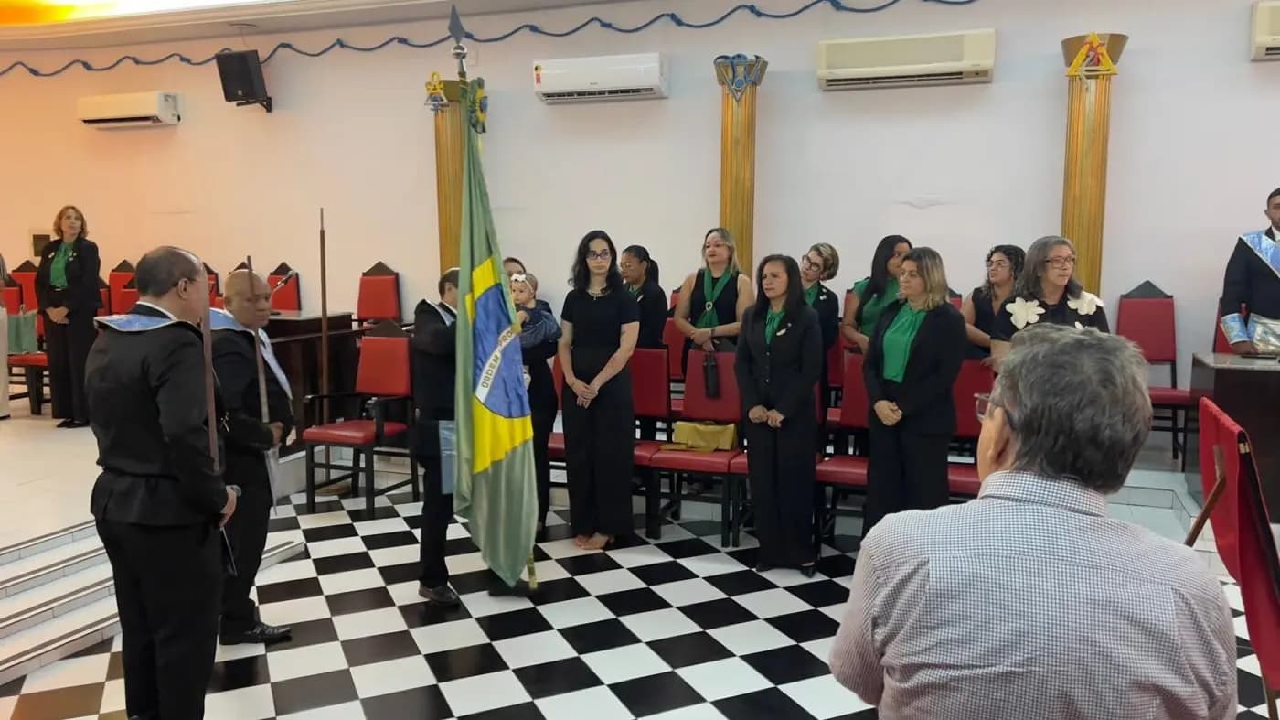 Registro fotográfico: LOJA MAÇÔNICA JOÃO CECÍLIO DA COSTA N° 2.116, ORIENTE DE NATAL-RN – SESSÃO MAGNA PÚBLICA EM HOMENAGEM À CRIAÇÃO DO CENTRO DE ESTUDOS MAÇÔNICOS.