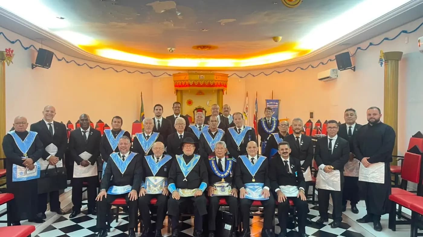 Registro fotográfico: LOJA MAÇÔNICA JOÃO CECÍLIO DA COSTA N° 2.116, ORIENTE DE NATAL/RN – SESSÃO ORDINÁRIA DE INSTRUÇÃO E ATO DE CONFRATERNIZAÇÃO ALUSIVO AO ANIVERSÁRIO DA LOJA.