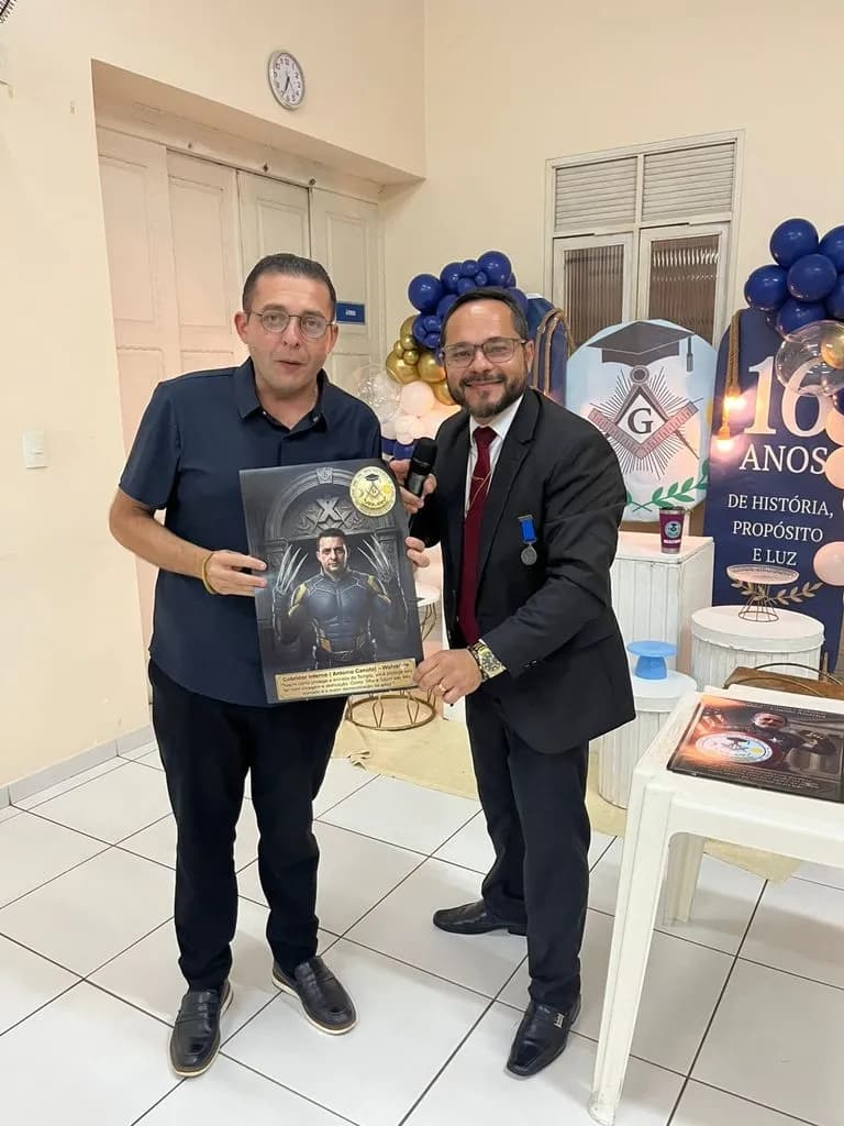 Registro fotográfico: LOJA MAÇÔNICA UNIVERSITÁRIA MÁRIO VILAR DE MELO Nº 4.085, ORIENTE DE NATAL/RN – SESSÃO MAGNA DE ELEVAÇÃO E ATO EM HOMENAGEM AO ANIVERSÁRIO DA LOJA E AO DIA DOS PAIS.
