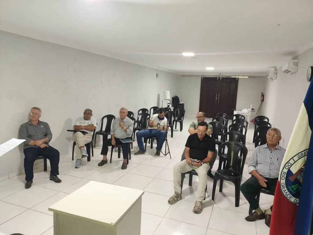 Registro fotográfico: MINICURSO SOBRE O TRIBUNAL DE JUSTIÇA MAÇÔNICO, ESTRUTURA E COMPETÊNCIA, REALIZADO PELO GRANDE ORIENTE DO BRASIL – RIO GRANDE DO NORTE (GOB-RN).