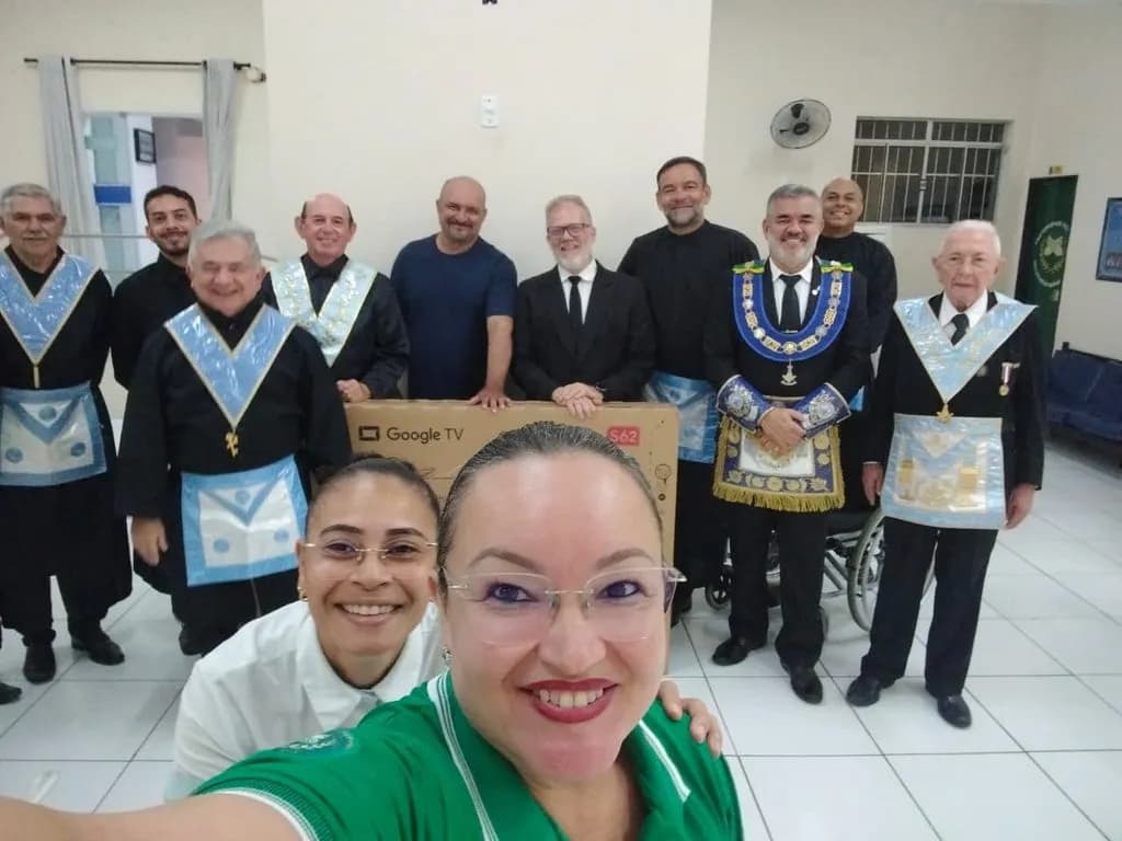 Registro fotográfico: LOJA MAÇÔNICA DR. PEDRO GERMANO COSTA Nº 2.349, ORIENTE DE NATAL-RN – SESSÃO ORDINÁRIA DE INSTRUÇÃO NO GRAU DE APRENDIZ MAÇOM.