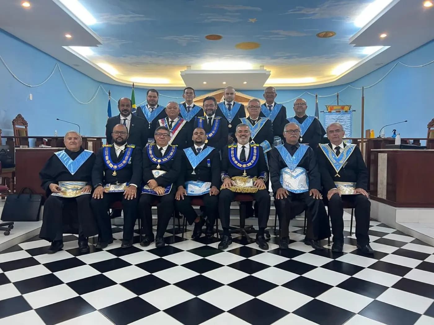 Registro fotográfico: PARTICIPAÇÃO DO GRÃO-MESTRE NA SESSÃO ORDINÁRIA NO GRAU DE APRENDIZ MAÇOM, DA ARLS AURORA DO ORIENTE, Nº 3269, ORIENTE DE PARNAMIRIM/RN